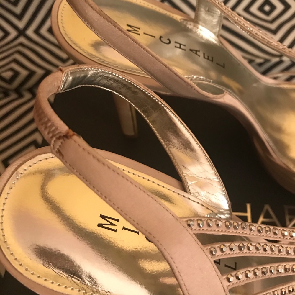 Michael Shannon Gold and Cream Heels - Picture 8 of 11
